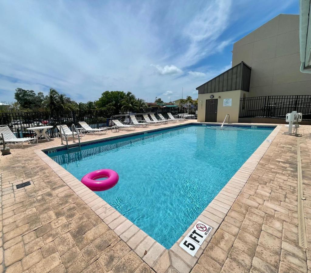 Hôtel Dauboat à Key Largo Extérieur photo